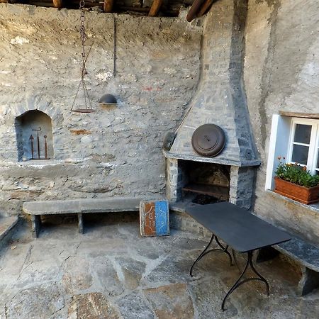 Casa Del Sarto Leilighet Intragna Eksteriør bilde